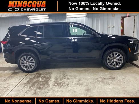 Used 2025 Buick Enclave Preferred image 1