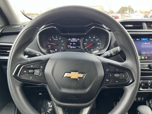 Used 2021 Chevrolet TrailBlazer LT w/ Convenience Package image 15