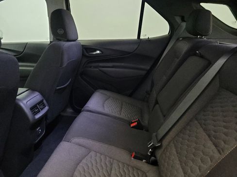 Used 2021 Chevrolet Equinox LT w/ LPO, Floor Liner Package AWD/4WD image 18