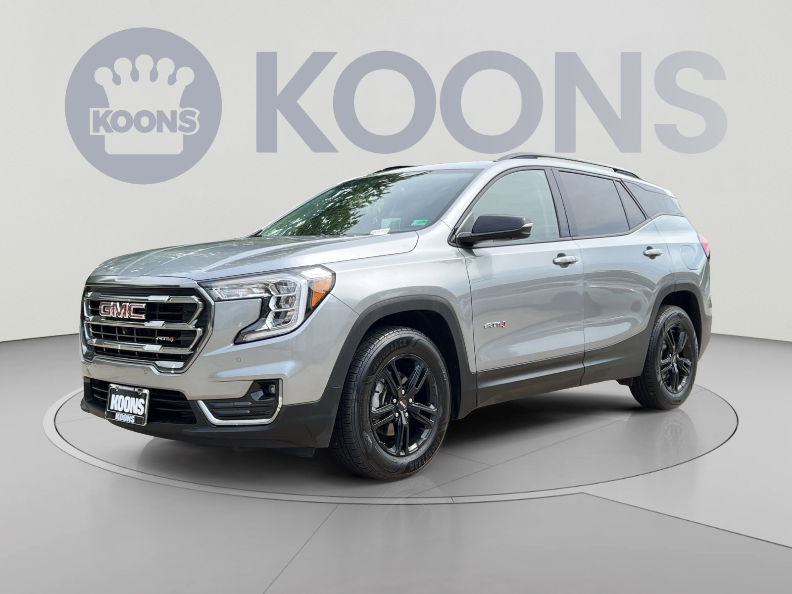 Used 2023 GMC Terrain AT4 w/ Tech Package AWD/4WD image 1