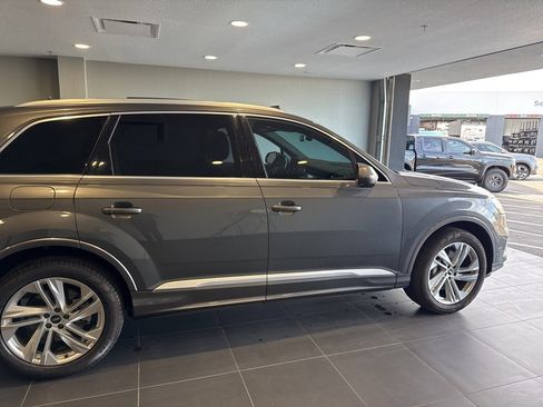 Used 2021 Audi Q7 2.0T Premium w/ Convenience Package image 8