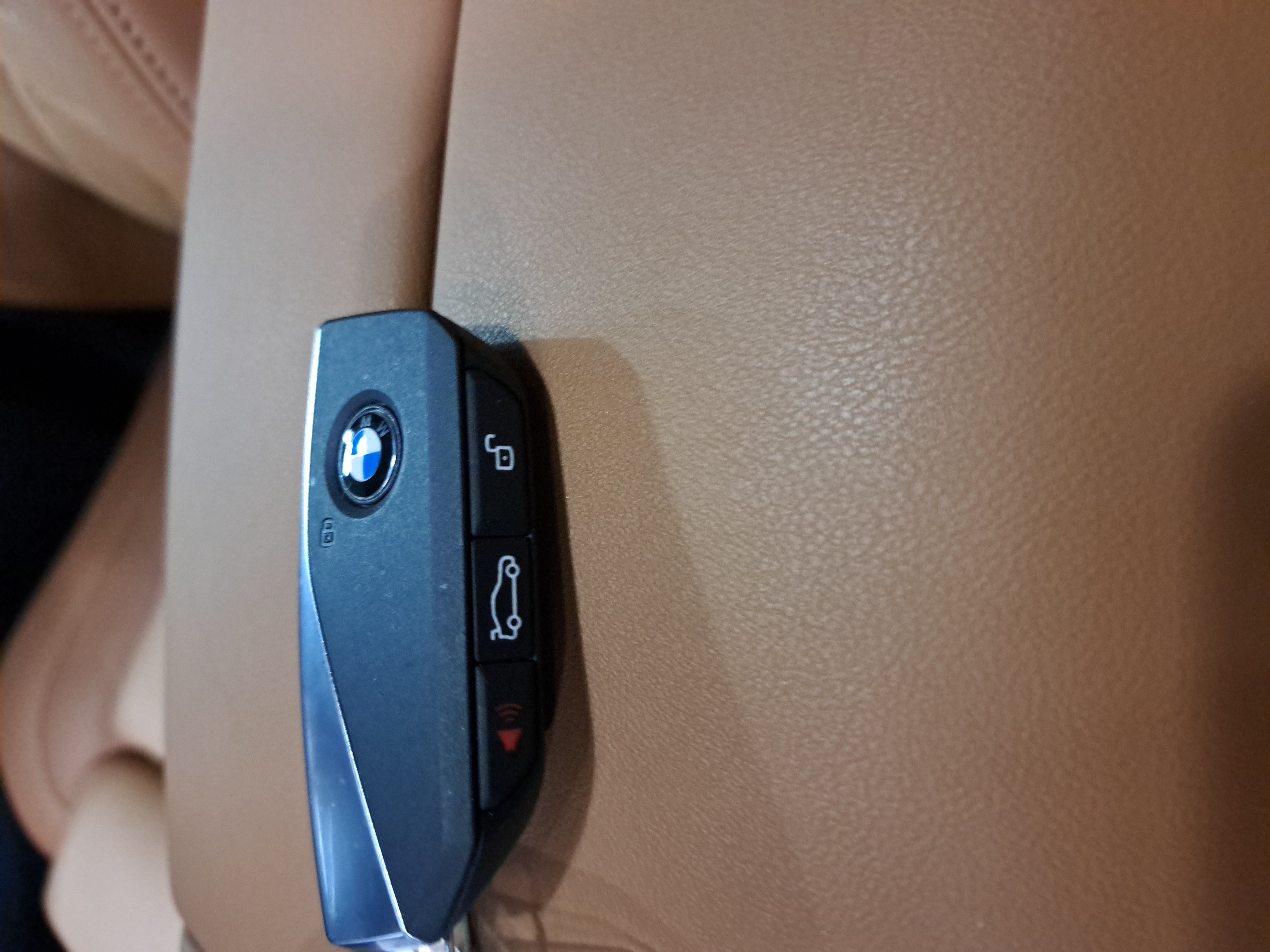 Certified 2024 BMW X5 xDrive40i w/ Parking Assistance Package AWD/4WD image 39