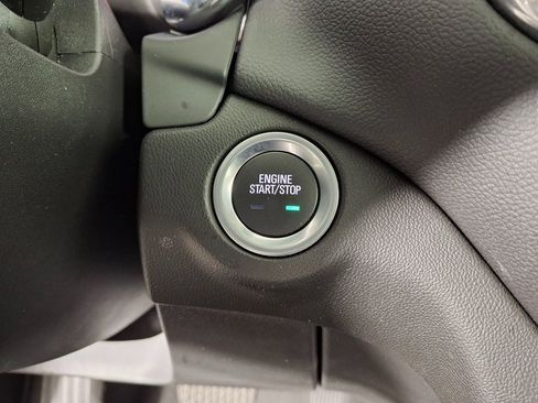 Used 2022 Chevrolet Equinox LT image 15