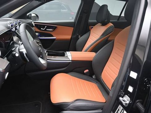 Used 2026 Mercedes-Benz GLC 300 image 18