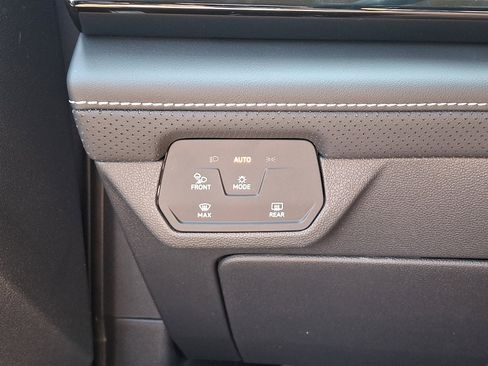 New 2026 Volkswagen Atlas SE AWD/4WD image 15