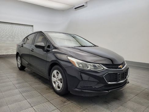 Used 2017 Chevrolet Cruze LS image 13