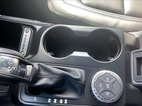 New 2026 Ford Bronco Outer Banks AWD/4WD image 8