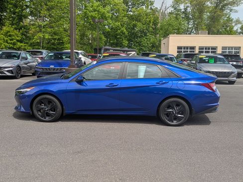 Certified 2023 Hyundai Elantra SEL FWD image 8