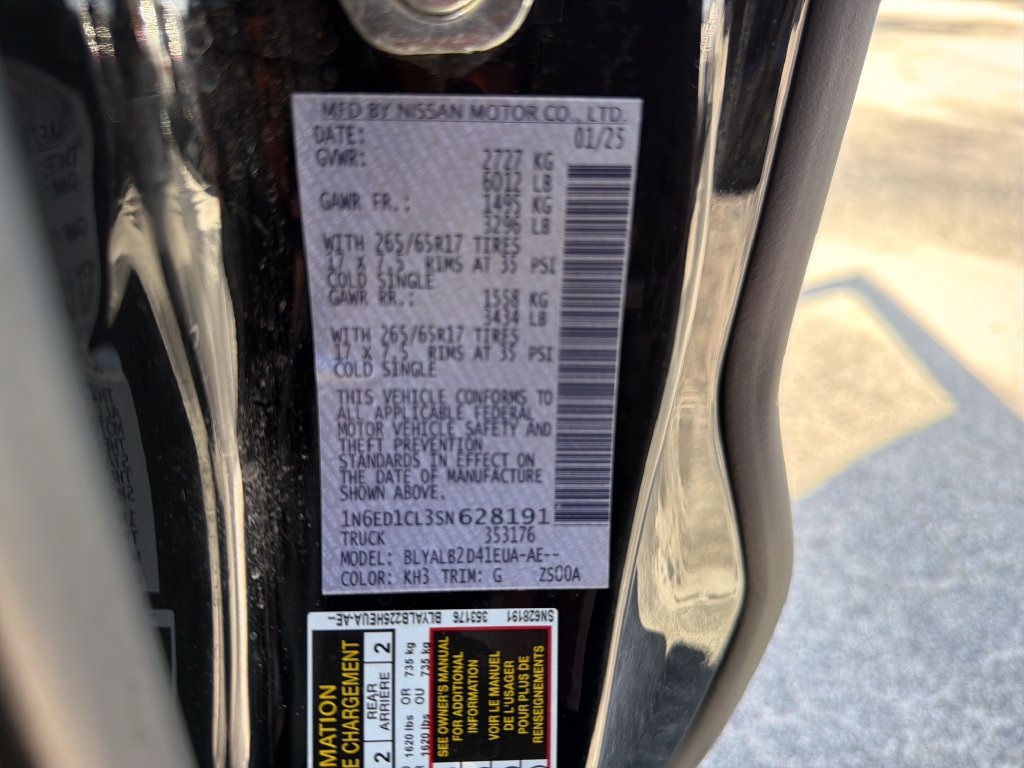 Used 2025 Nissan Frontier SV RWD image 30