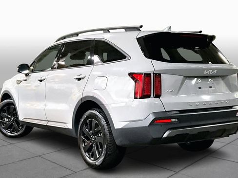 Used 2022 Kia Sorento S image 11