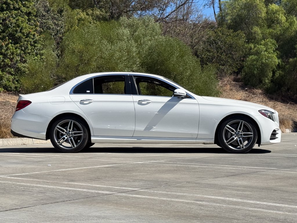 Used 2019 Mercedes-Benz E 300 image 8