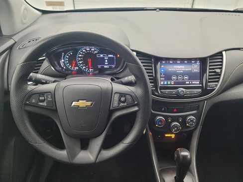 Used 2020 Chevrolet Trax LS w/ Tint and Cruise Package FWD image 22