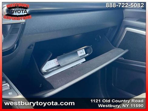 Used 2021 Kia Telluride EX w/ EX Premium Package AWD/4WD image 28