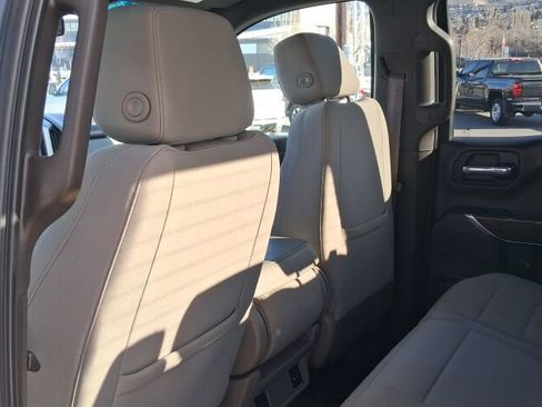 Used 2019 GMC Sierra 1500 SLE w/ Remote Start Package image 17