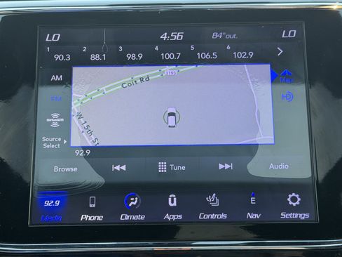 Used 2020 Jeep Grand Cherokee Altitude image 43