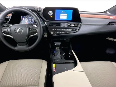 New 2025 Lexus ES 350 image 5