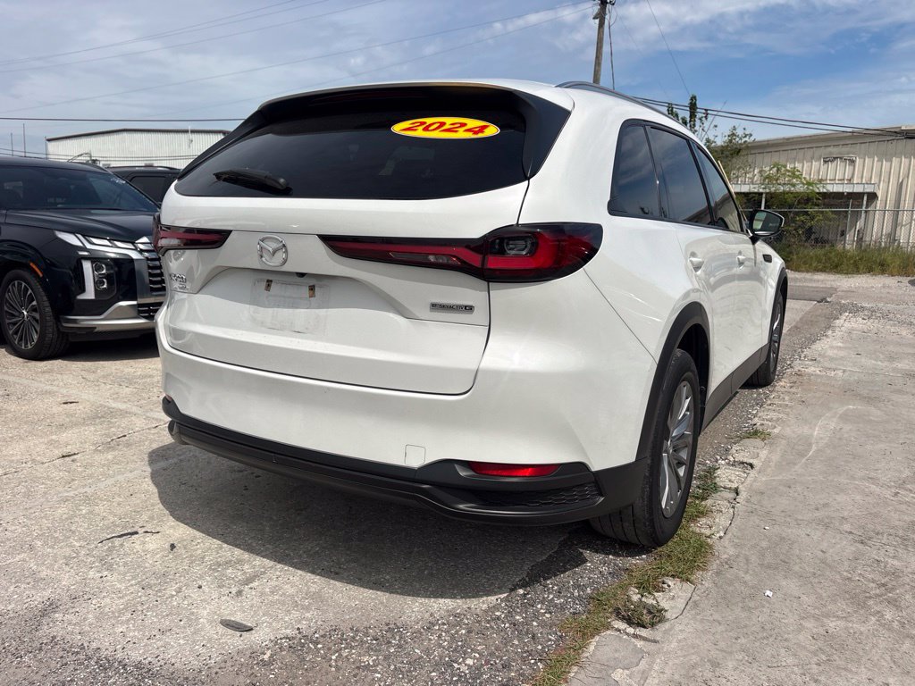 Used 2024 MAZDA CX-90 3.3 Turbo w/ Preferred Plus AWD/4WD image 3