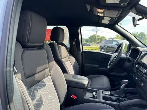 Certified 2026 Nissan Frontier SV w/ All-Weather Content Package AWD/4WD image 24