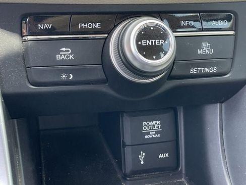 Used 2014 Honda Accord Touring image 21