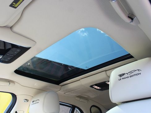 Used 2013 Bentley Mulsanne image 38