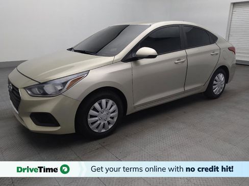 Used 2020 Hyundai Accent SE image 1
