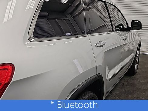 Used 2011 Jeep Grand Cherokee Limited w/ Luxury Group II image 10