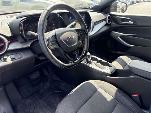 Certified 2024 Chevrolet Trax RS w/ Driver Confidence Package FWD image 10