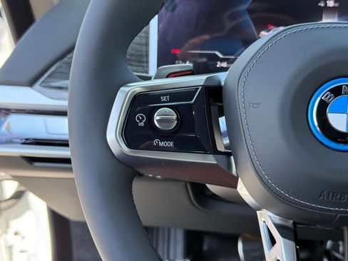 New 2026 BMW i7 eDrive50 w/ M Sport Package image 25