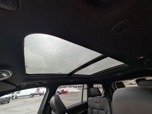 New 2026 Jeep Grand Cherokee L Limited image 3