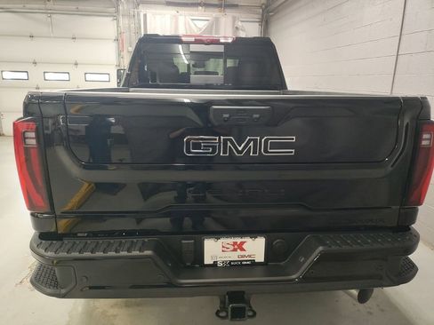 New 2026 GMC Sierra 2500 Denali w/ Denali Reserve Package AWD/4WD image 20