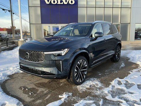 New 2026 Volvo XC90 T8 Ultra w/ Protection Package Premier AWD/4WD image 2
