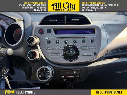 Used 2009 Honda Fit Sport image 23