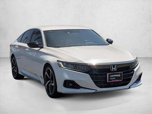 Used 2021 Honda Accord Sport image 3