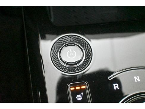 Certified 2025 Kia Niro Wind w/ Wind Preserve Package image 44