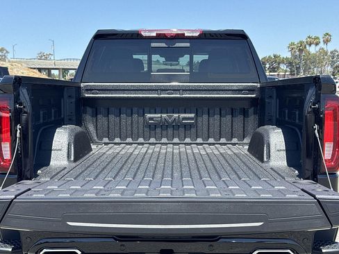 New 2026 GMC Sierra 1500 Denali AWD/4WD image 27