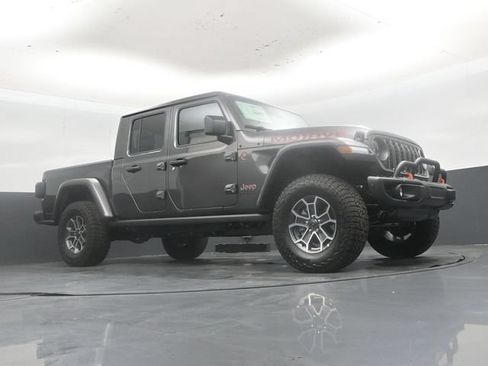 New 2026 Jeep Gladiator Mojave AWD/4WD image 38