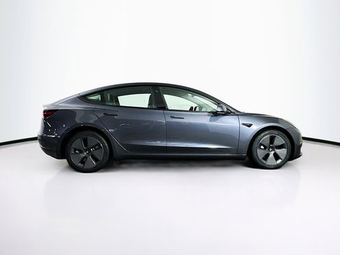 Used 2023 Tesla Model 3 Standard Range image 10