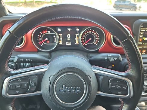 Used 2021 Jeep Gladiator Rubicon AWD/4WD image 23