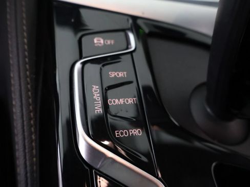 Used 2023 BMW M550i xDrive w/ Executive Package AWD/4WD image 59