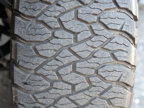 Used 2024 Chevrolet Silverado 2500 LTZ w/ LTZ Plus Package image 36