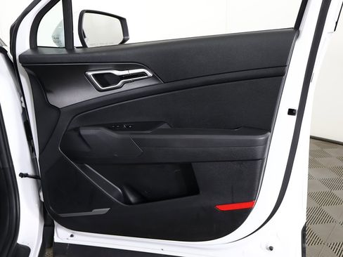 Used 2026 Kia Sportage LX image 22