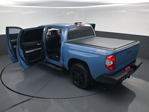 Used 2021 Toyota Tundra SR5 w/ SR5 Leather Package RWD image 20
