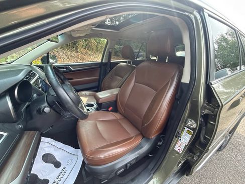Used 2019 Subaru Outback 2.5i Touring w/ Protection Package #1 AWD/4WD image 14
