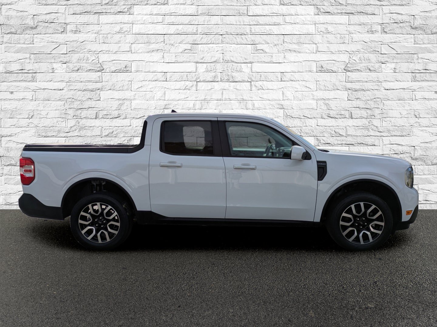 Used 2023 Ford Maverick Lariat w/ Lariat Luxury Package FWD image 5