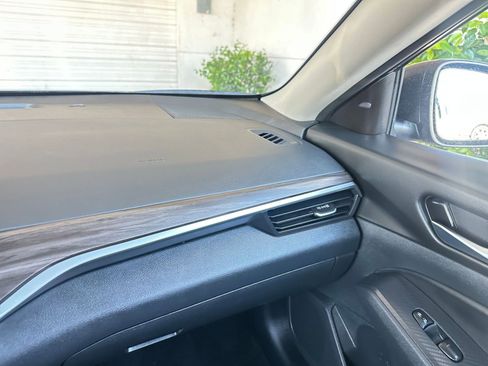 Used 2024 Nissan Altima 2.5 SV image 35