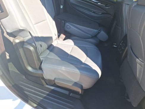 Certified 2024 Buick Enclave Premium image 36