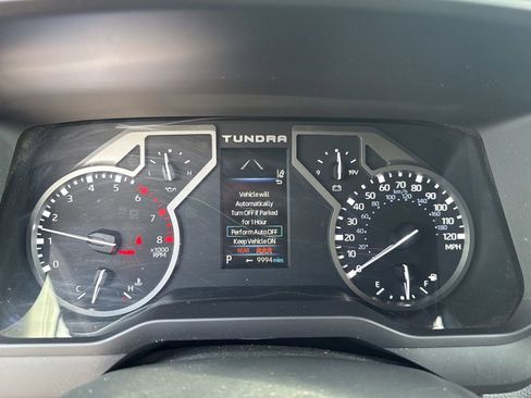 Used 2022 Toyota Tundra SR5 w/ SR5 Premium Package AWD/4WD image 14