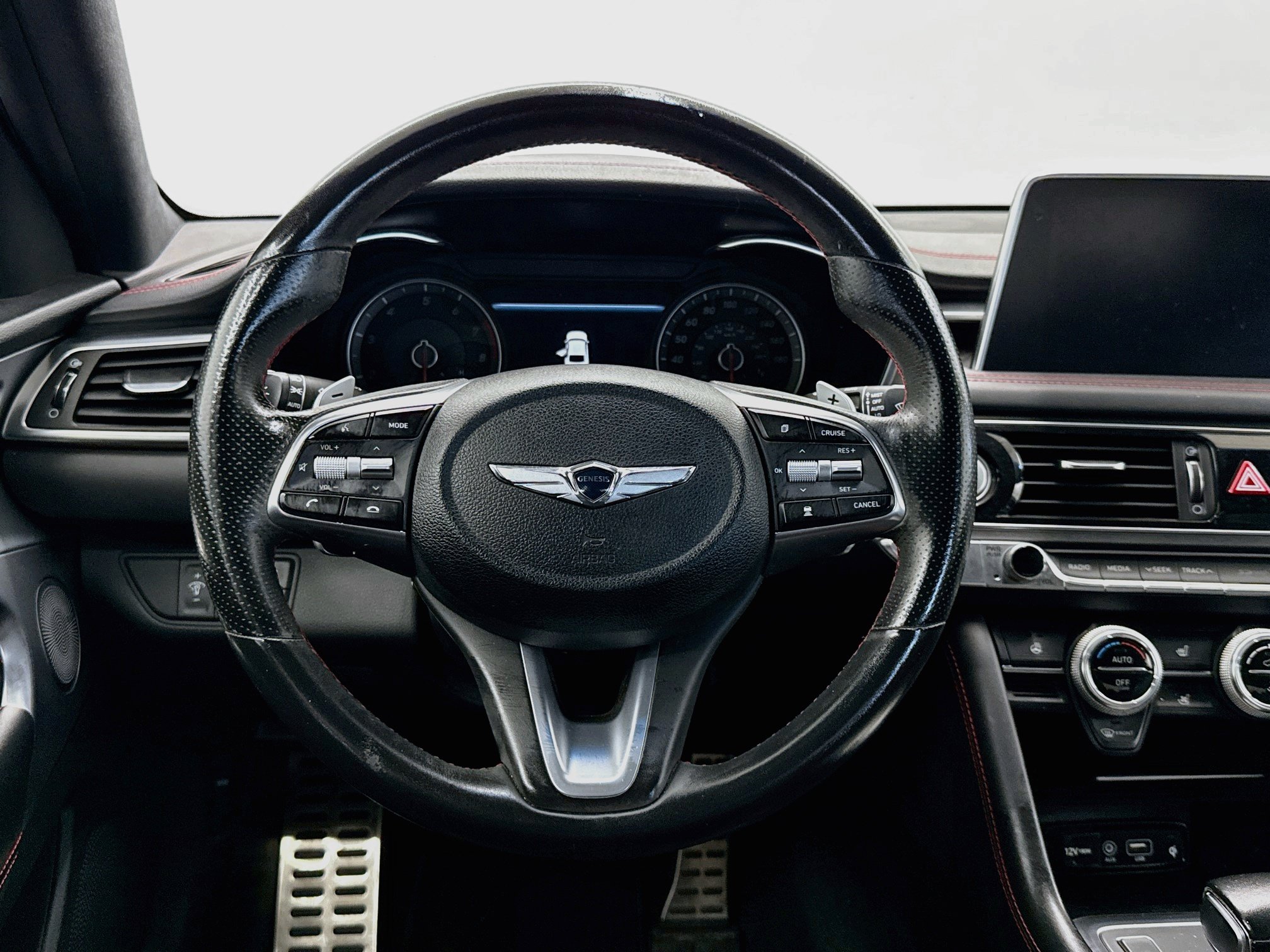 Used 2021 Genesis G70 3.3T w/ Sport Package RWD image 18