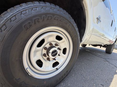 Used 2011 Ford F350 XL w/ PWR Equipment Group AWD/4WD image 27