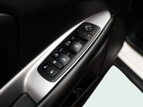 Used 2018 Dodge Journey SE w/ Popular Equipment Group image 15